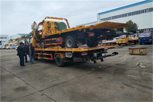 连云同城汽车补胎